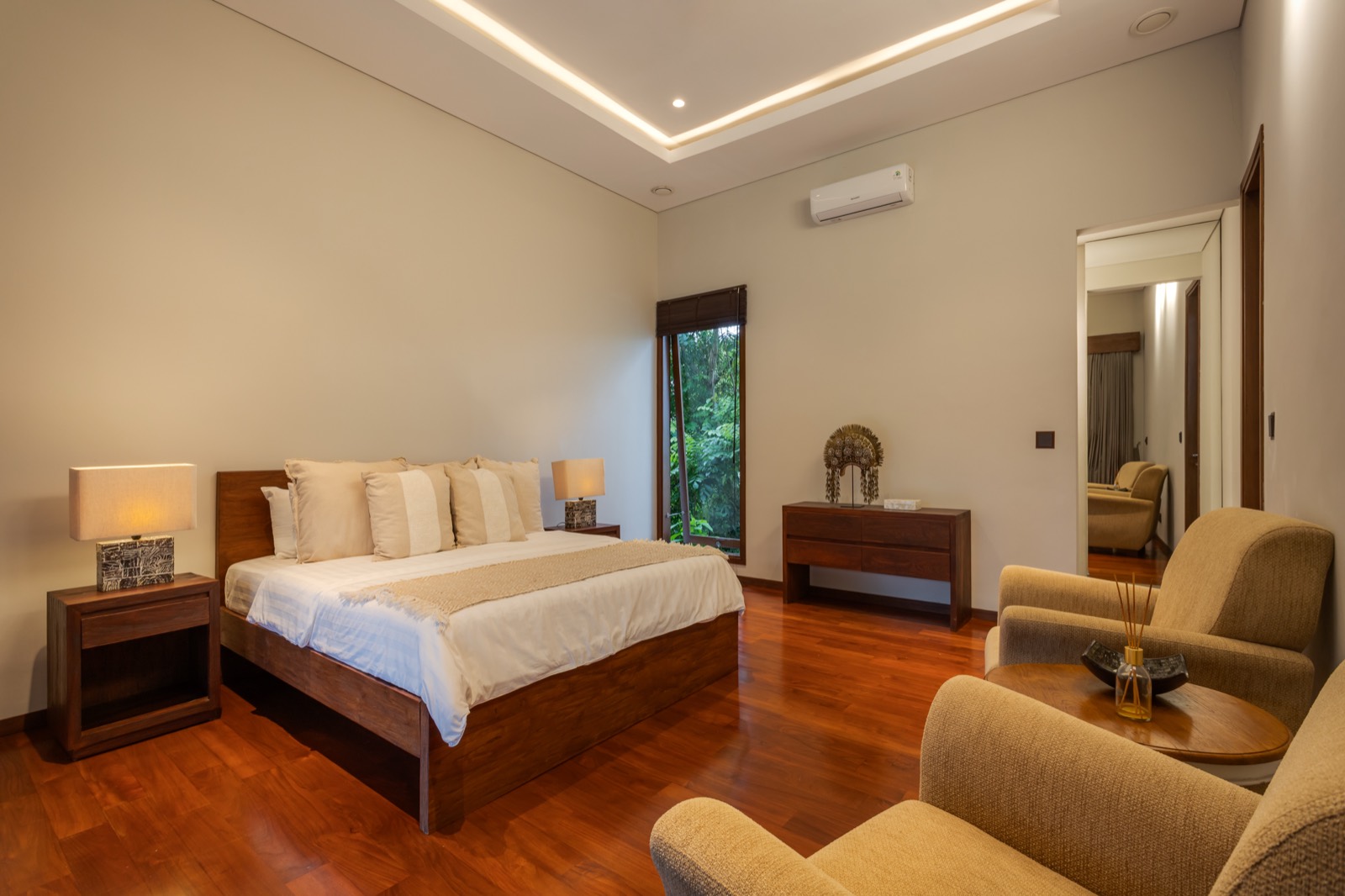 Bedroom 6 — wide view